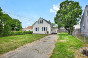 Homes for sale in Bridgeport, CT | 182 Trumbull Ave, Bridgeport, CT 06606 | MLS# 24132931