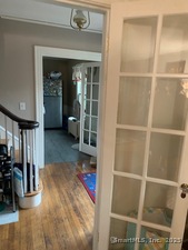 Homes for sale in Manchester, CT | 85 Henry St, Manchester, CT 06042 | MLS# 24132833