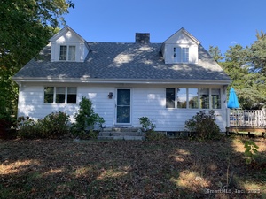 Homes for sale in Stonington, CT | 8 Osprey Ln, Stonington, CT 06355 | MLS# 24131820