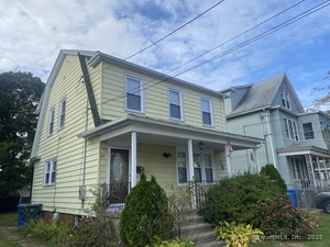 Homes for sale in Hamden, CT | 82 Helen St, Hamden, CT 06514 | MLS# 24129945