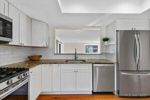 Homes for sale in Stratford, CT | 543 North Trl #B, Stratford, CT 06614 | MLS# 24130846