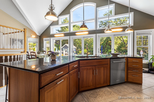 Homes for sale in Waterford, CT | 139 Oswegatchie Rd, Waterford, CT 06385 | MLS# 24131584