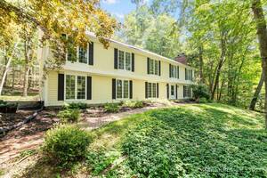 Homes for sale in Madison, CT | 174 Concord Dr, Madison, CT 06443 | MLS# 24133198