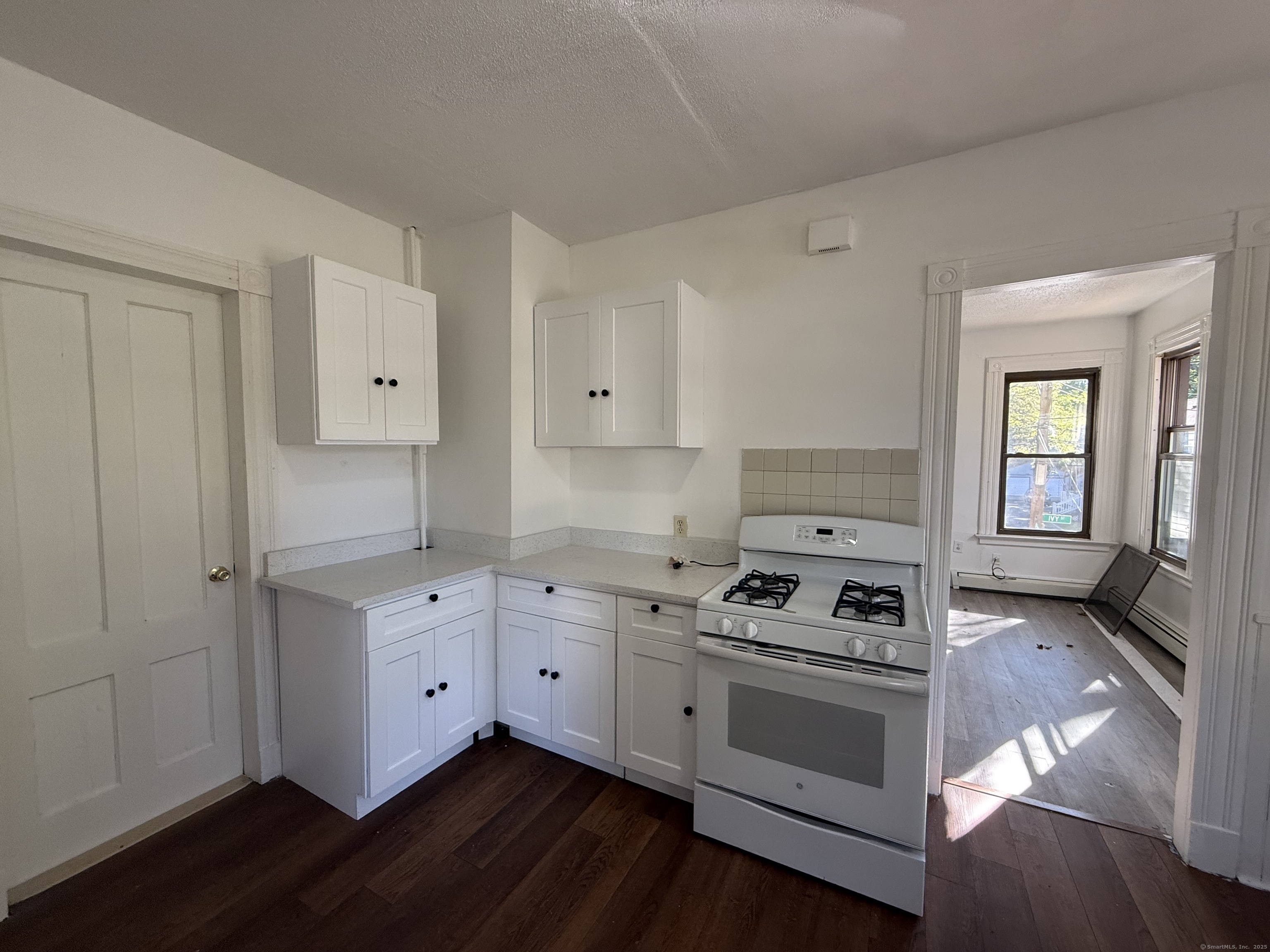 113 Ivy, New Haven, 06511, 3 Bedrooms Bedrooms, 0 ,1 BathroomBathrooms,Residential Rental,For Sale,Ivy,0,24132851