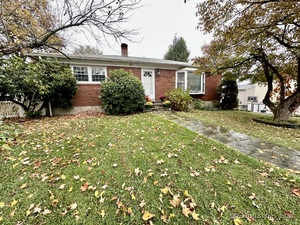 Homes for sale in Naugatuck, CT | 37 Ann St, Naugatuck, CT 06770 | MLS# 24133375