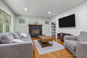 Homes for sale in Thompson, CT | 433 Fabyan Rd, Thompson, CT 06255 | MLS# 24129302