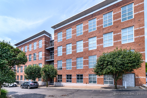 10 Ann Street, Unit APT 206
