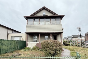 Homes for sale in Bridgeport, CT | 178 Island Brook Ave, Bridgeport, CT 06606 | MLS# 24133513