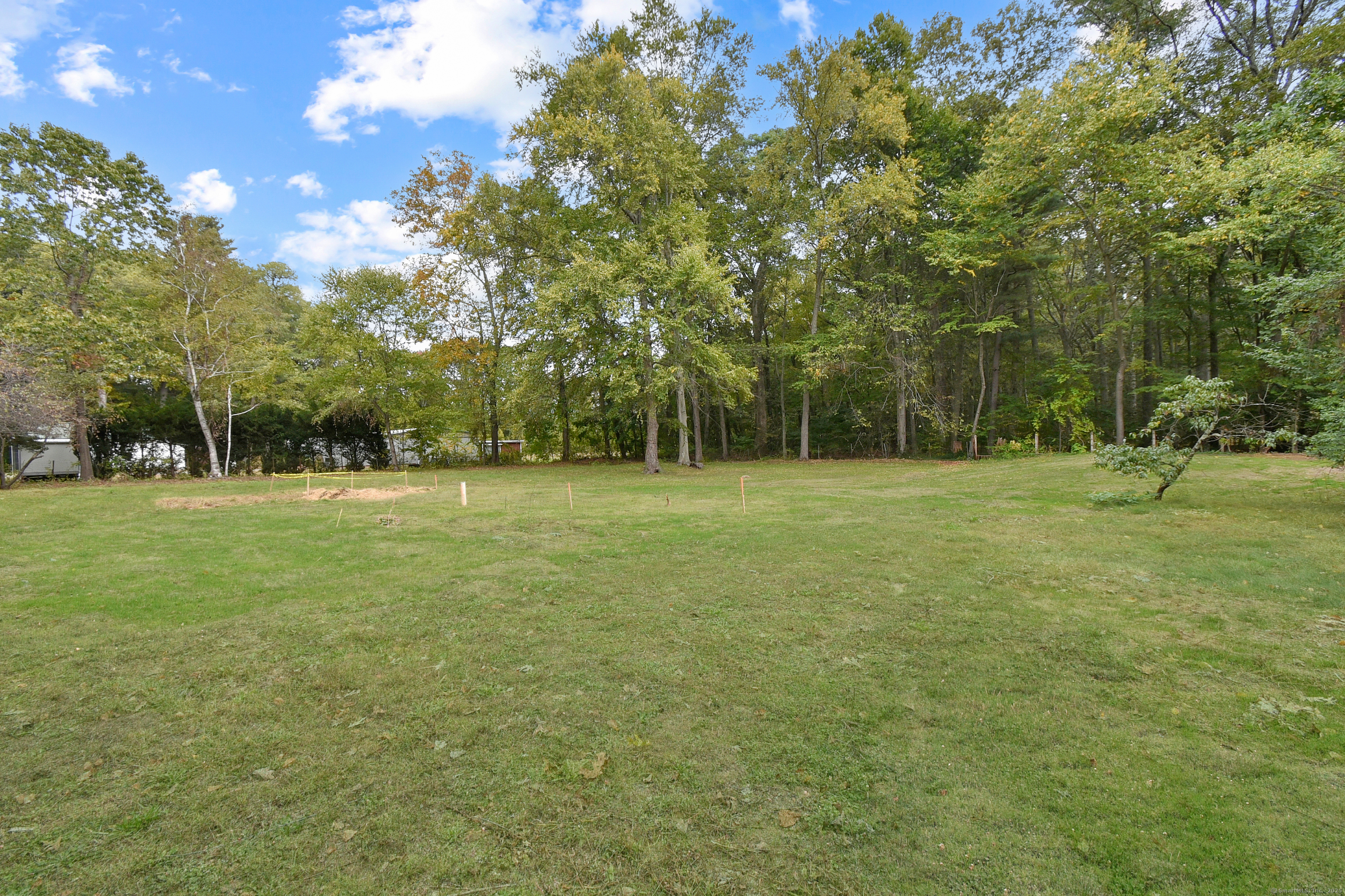 Homes for sale in Windsor, CT | 680 Kennedy Rd, Windsor, CT 06095 | MLS# 24133647