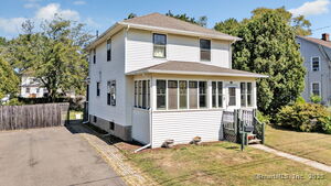 Homes for sale in Wethersfield, CT | 14 Fernwood St, Wethersfield, CT 06109 | MLS# 24133581