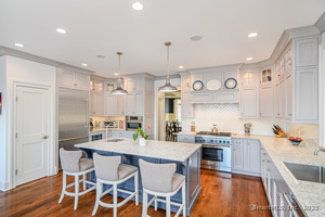 Homes for sale in New Fairfield, CT | 6A Rock Ridge Ct, New Fairfield, CT 06812 | MLS# 24132941