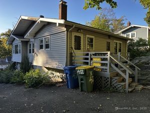 Homes for sale in Waterbury, CT | 42 Concord St, Waterbury, CT 06710 | MLS# 24133130