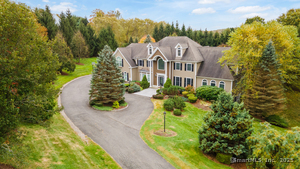 Homes for sale in Newtown, CT | 4 Wentworth Dr, Newtown, CT 06470 | MLS# 24133604