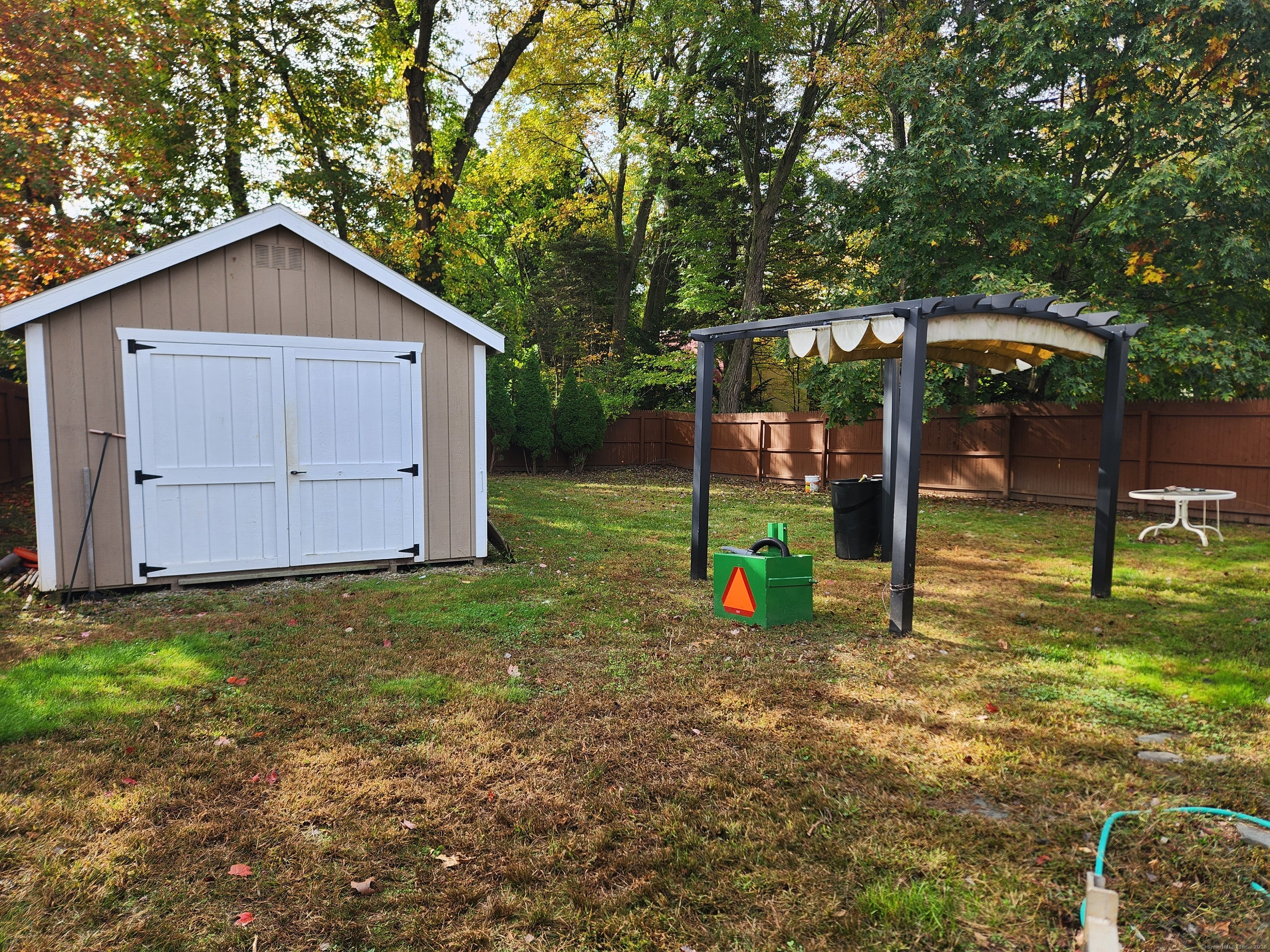 62 Benton, Glastonbury, 06033, 4 Bedrooms Bedrooms, 0 ,2 BathroomsBathrooms,Residential Rental,For Sale,Benton,0,24074246