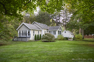 Homes for sale in Weston, CT | 4 Colony Rd, Weston, CT 06883 | MLS# 24133742