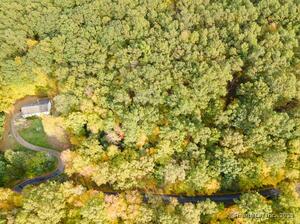 Homes for sale in Newtown, CT | 1 Turkey Hill Ter, Newtown, CT 06470 | MLS# 24133839