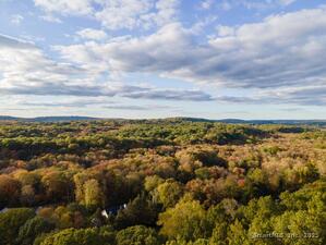 Homes for sale in Newtown, CT | 1 Turkey Hill Ter, Newtown, CT 06470 | MLS# 24133839