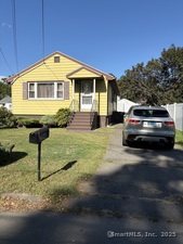 Homes for sale in Stratford, CT | 394 Harding Ave, Stratford, CT 06615 | MLS# 24133826