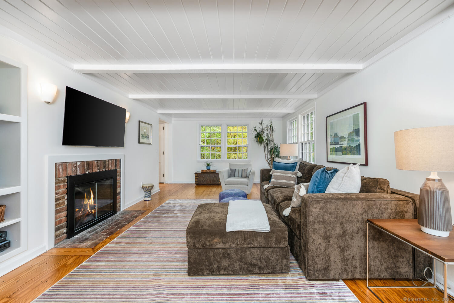 Homes for sale in Weston, CT | 32 Calvin Rd, Weston, CT 06883 | MLS# 24133411