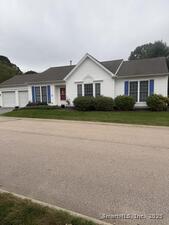 Homes for sale in Waterford, CT | 168 Waterford Parkway St, Waterford, CT 06385 | MLS# 24133922