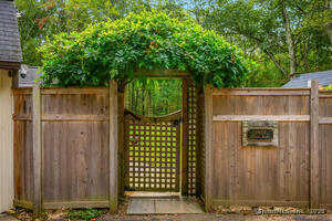 Homes for sale in Weston, CT | 32 Calvin Rd, Weston, CT 06883 | MLS# 24133411