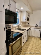 Homes for sale in Old Saybrook, CT | 5 Sunrise Ave, Old Saybrook, CT 06475 | MLS# 24132276