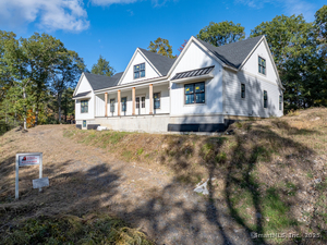 Homes for sale in Danbury, CT | 255 Great Plain Rd, Danbury, CT 06811 | MLS# 24133700