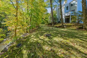 301 River West