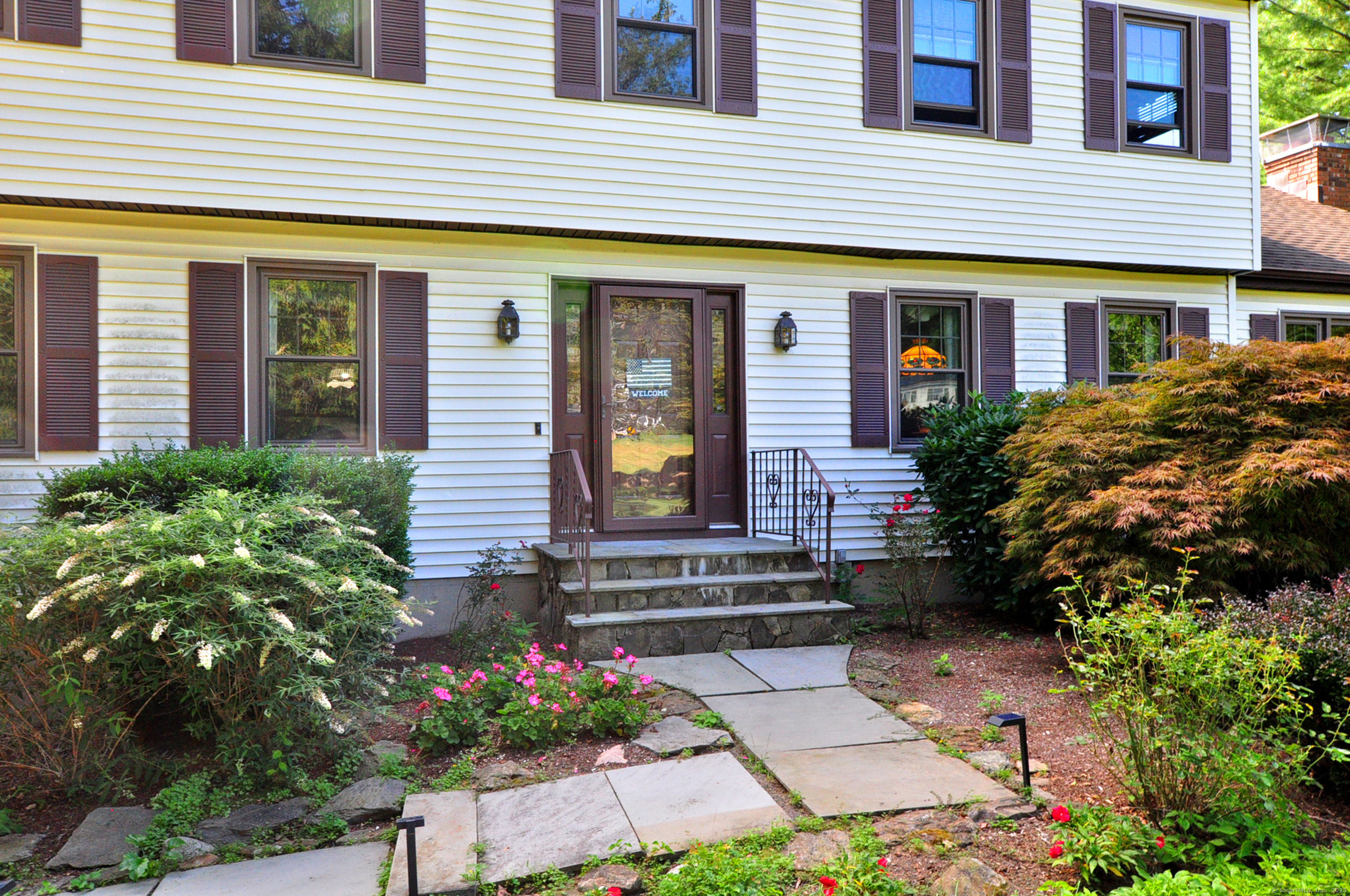 Homes for sale in New Milford, CT | 24 Maplewood Dr, New Milford, CT 06776 | MLS# 24127865