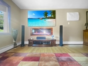 Homes for sale in Brookfield, CT | 22 Prospect Dr, Brookfield, CT 06804 | MLS# 24133916