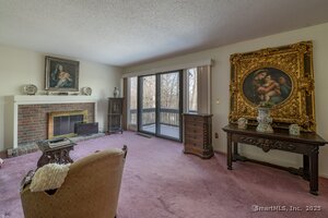 Homes for sale in Southbury, CT | 86 Heritage Vlg #D, Southbury, CT 06488 | MLS# 24133992