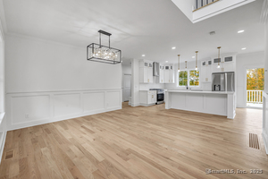 Homes for sale in Monroe, CT | 128 Barn Hill Rd, Monroe, CT 06468 | MLS# 24133772