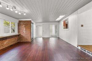 Homes for sale in Monroe, CT | 999 Monroe Turnpike, Monroe, CT 06468 | MLS# 24132138