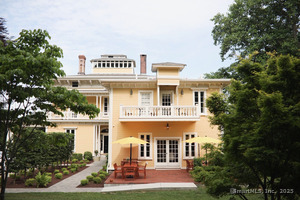 Homes for sale in Groton, CT | 15 Elm St, Groton, CT 06355 | MLS# 24133886