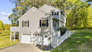 Homes for sale in Windsor, CT | 400 Old Day Hill Rd, Windsor, CT 06095 | MLS# 24134080