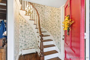 Homes for sale in Essex, CT | 18 Little Point St, Essex, CT 06426 | MLS# 24131444