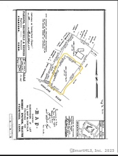 Homes for sale in Stamford, CT | 18 Highland Rd, Stamford, CT 06902 | MLS# 24134212