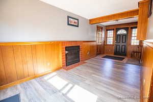 Homes for sale in East Hartford, CT | 33 Spruce Dr, East Hartford, CT 06111 | MLS# 24133969