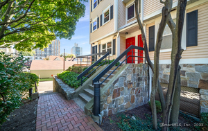 109 Highland Road, Unit 109