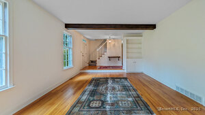 Homes for sale in Middlebury, CT | 72 Carriage Dr, Middlebury, CT 06762 | MLS# 24131536