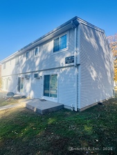 Homes for sale in Waterbury, CT | 30 Woodglen Dr #APT 7B2, Waterbury, CT 06705 | MLS# 24134236