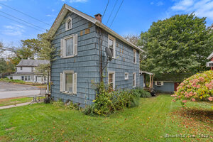 Homes for sale in Thomaston, CT | 104 Judson St, Thomaston, CT 06787 | MLS# 24133979