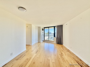 Homes for sale in Stamford, CT | 25 Forest St #8C, Stamford, CT 06901 | MLS# 24127858