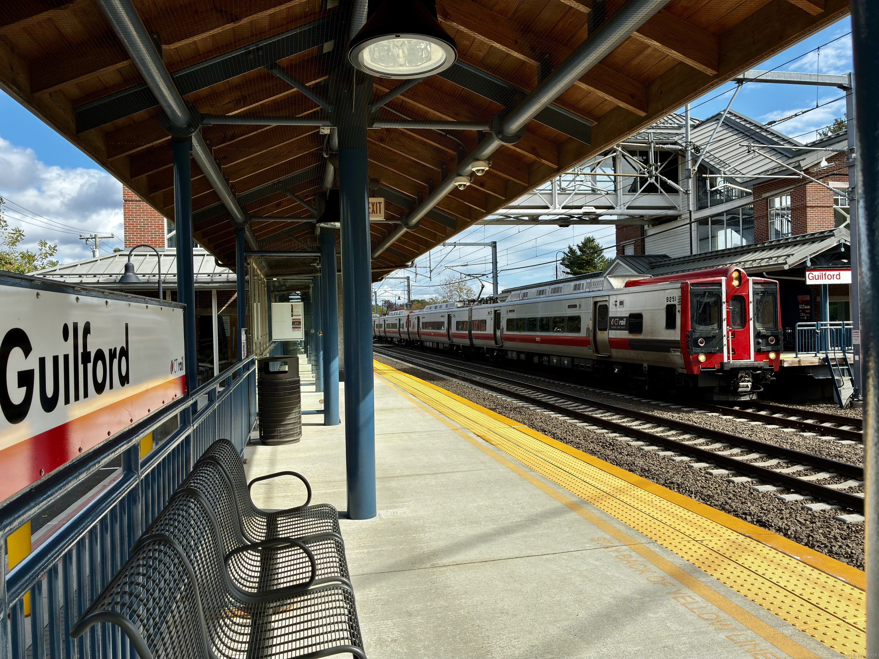 Guilford, Connecticut, 06437, United States, 6 Bedrooms Bedrooms, ,4 BathroomsBathrooms,Residential,For Sale,1992629