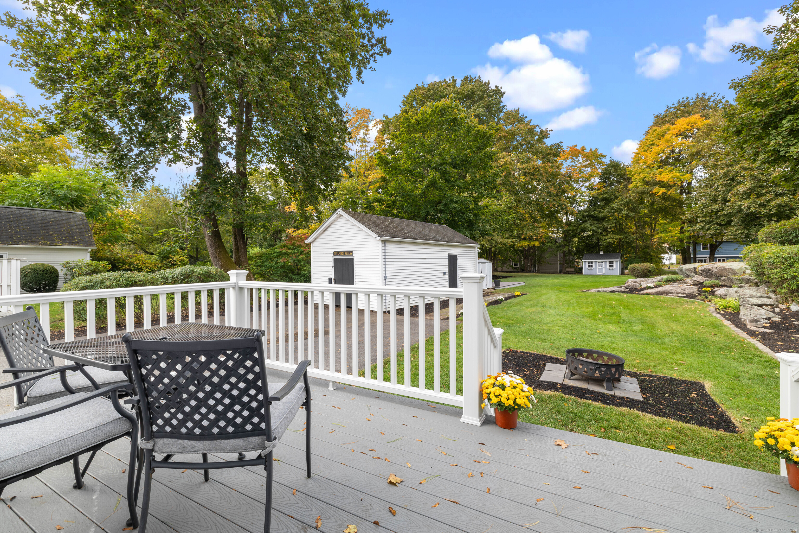 Guilford, Connecticut, 06437, United States, 6 Bedrooms Bedrooms, ,4 BathroomsBathrooms,Residential,For Sale,1992629