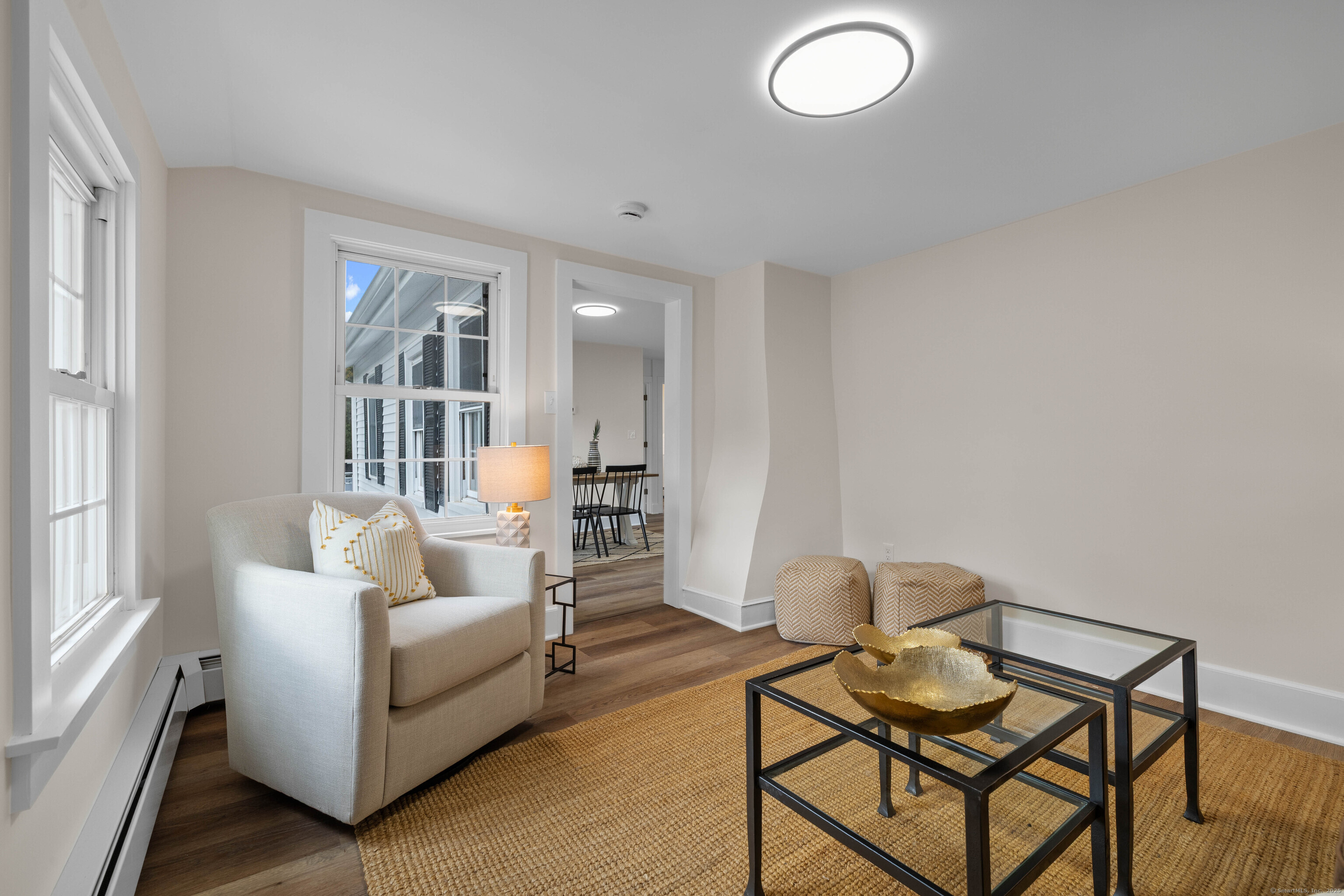 Guilford, Connecticut, 06437, United States, 6 Bedrooms Bedrooms, ,4 BathroomsBathrooms,Residential,For Sale,1992629