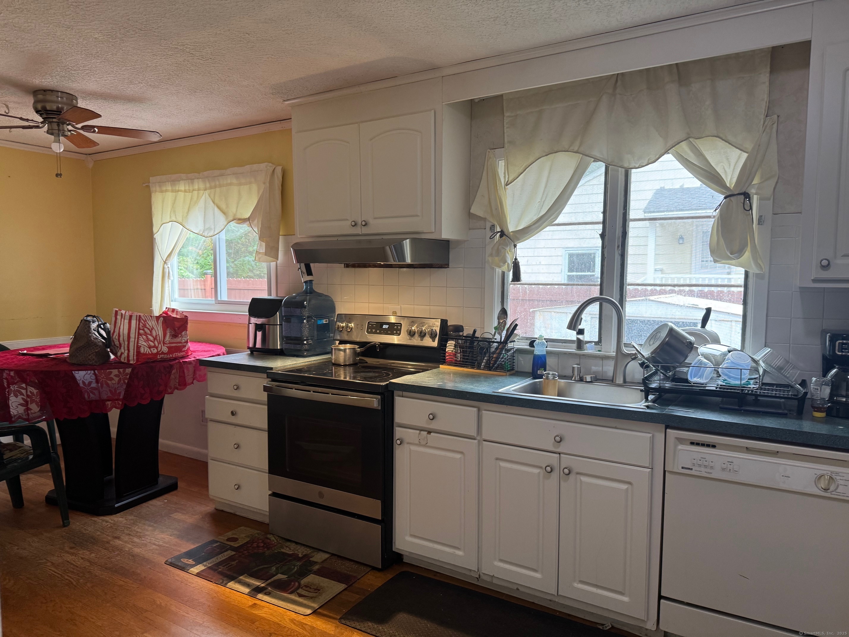 Homes for sale in Bridgeport, CT | 11 Linda Dr, Bridgeport, CT 06606 | MLS# 24134332