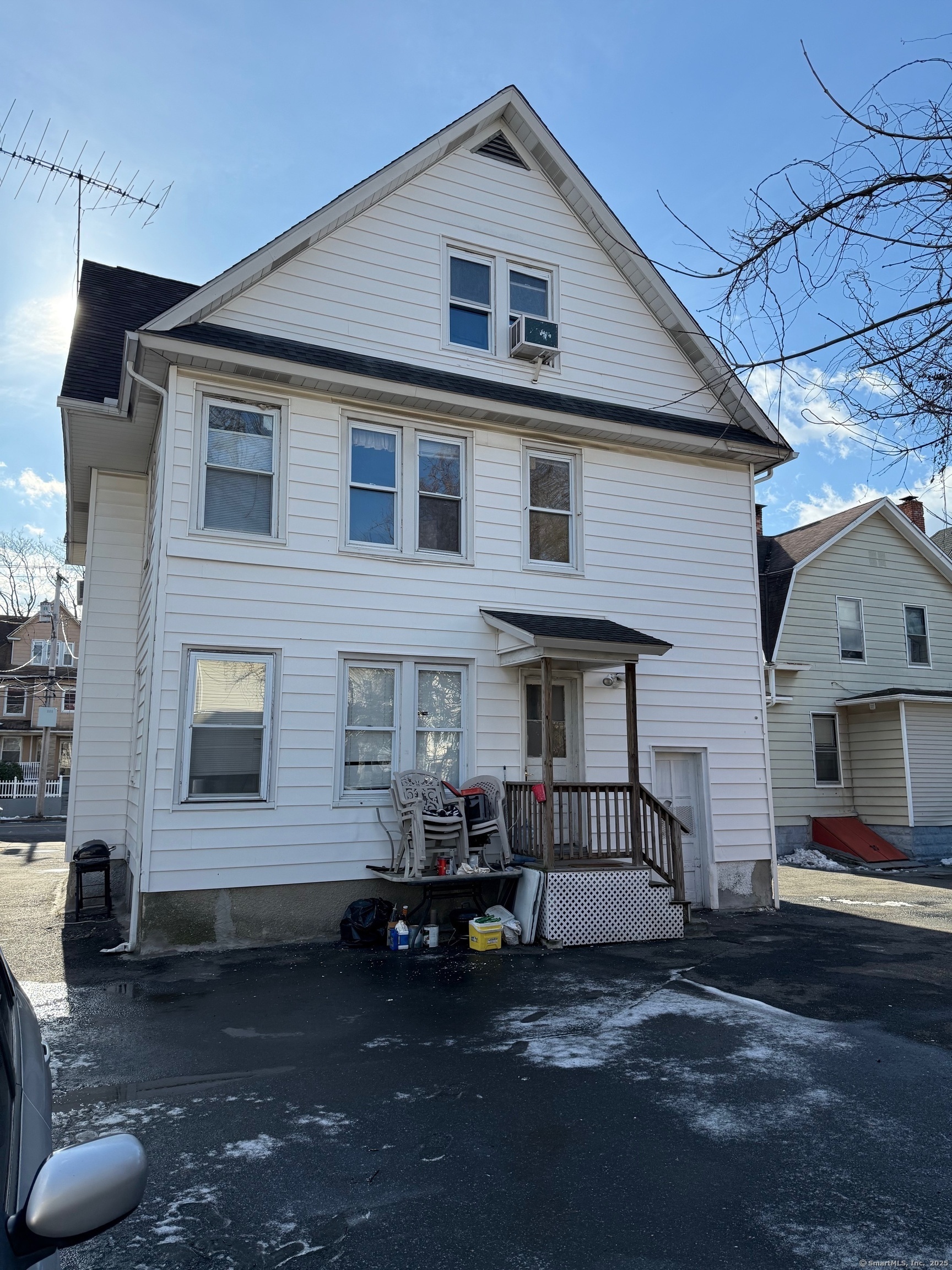 724 Capitol, Bridgeport, 06606, 10 Bedrooms Bedrooms, 0 ,3 BathroomsBathrooms,Multi-family For Sale,For Sale,Capitol,0,24134382