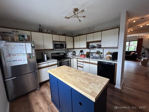 Homes for sale in Bristol, CT | 489 Wolcott St #APT 85, Bristol, CT 06010 | MLS# 24134343