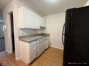 Homes for sale in Norwalk, CT | 4 Union Ave #APT 26, Norwalk, CT 06851 | MLS# 24111679